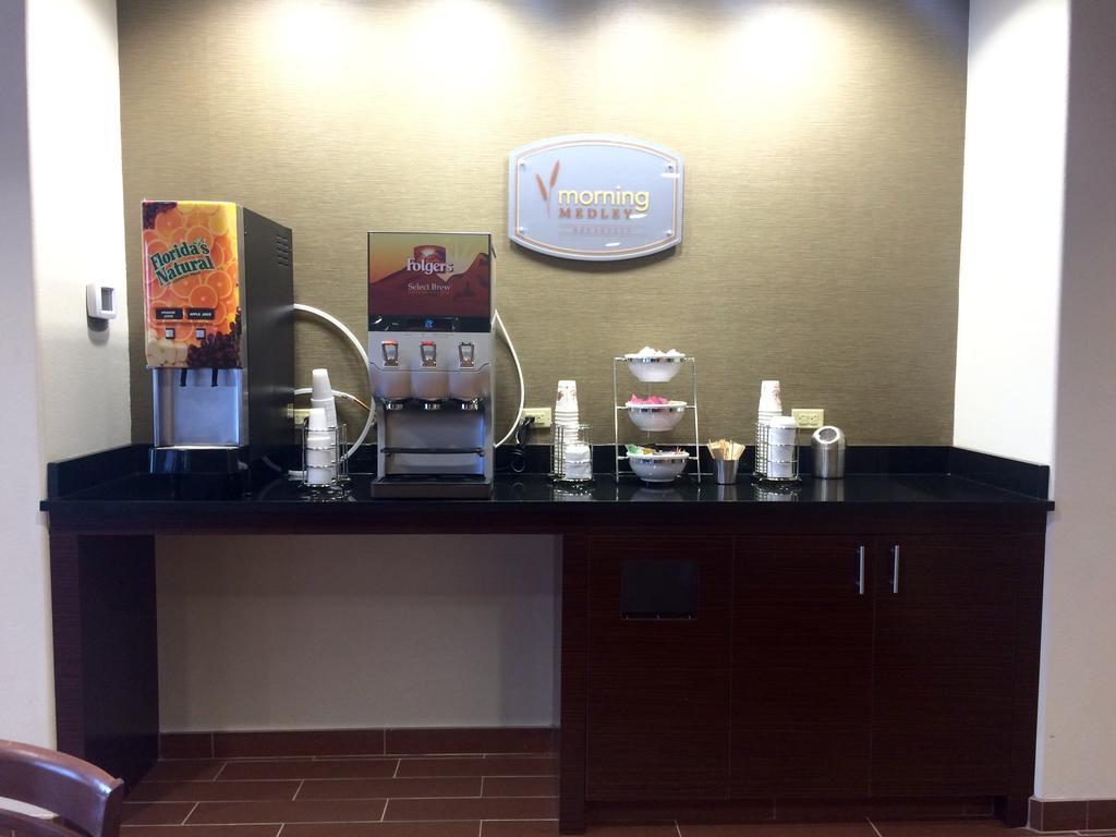 Sleep Inn & Suites Carlsbad Caverns Area Eksteriør billede